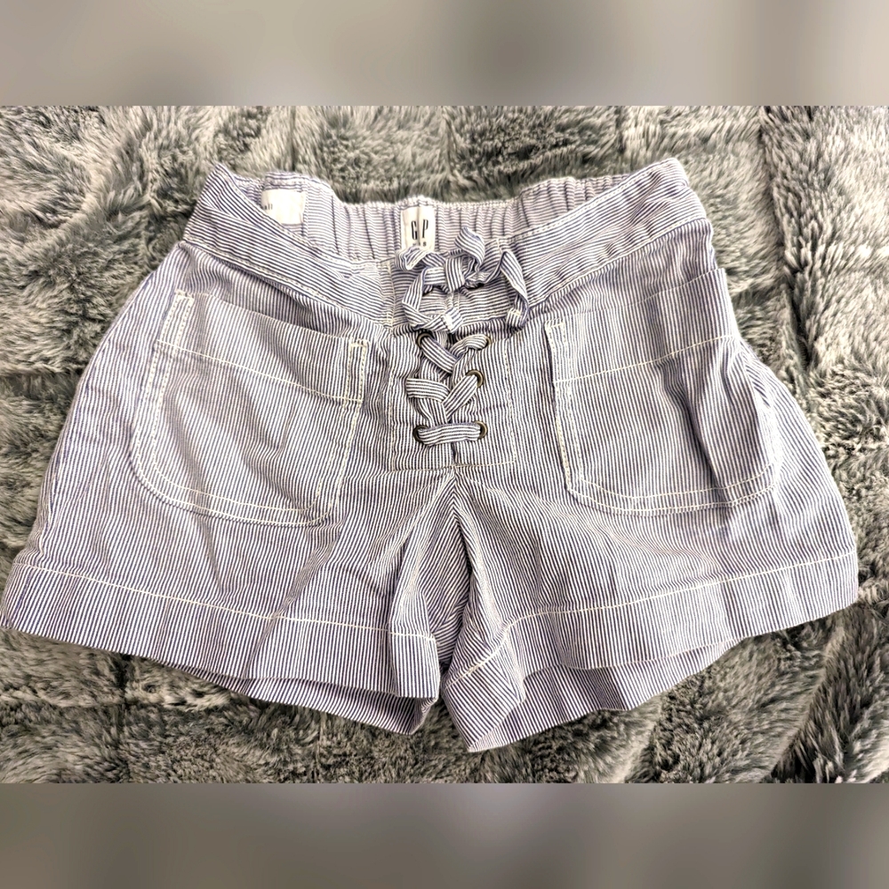Gap kids size small shorts